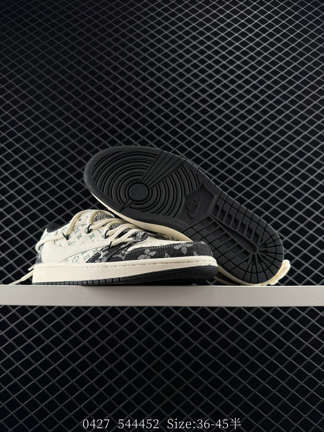 Travis Scott x Air Jordan 1 ” Reverse Mocha “